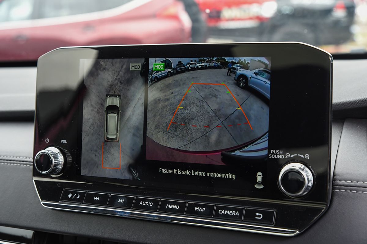 2025 Mitsubishi Outlander PHEV GSR ZM