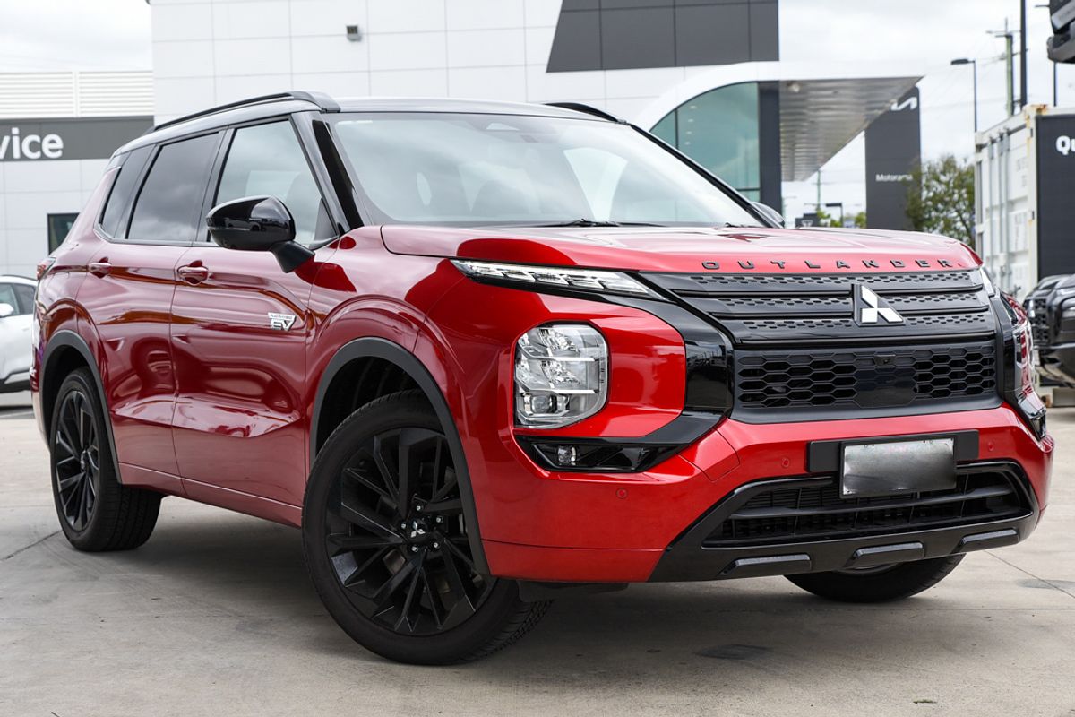 2025 Mitsubishi Outlander PHEV GSR ZM