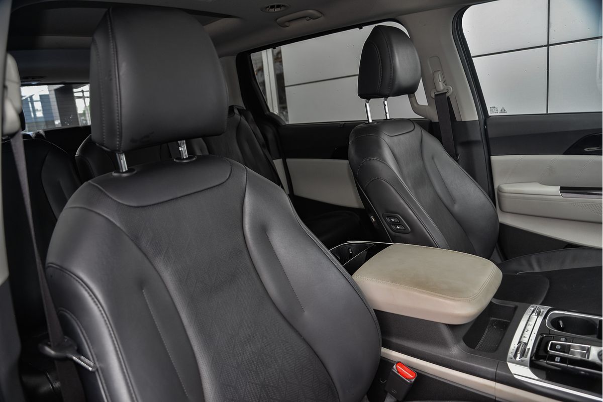 2021 Kia Carnival Platinum KA4