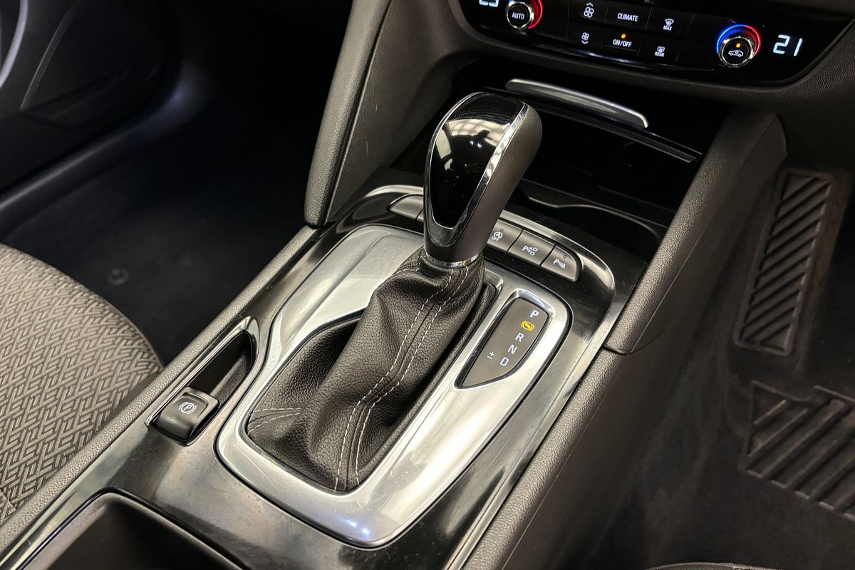 2018 Holden Commodore LT ZB