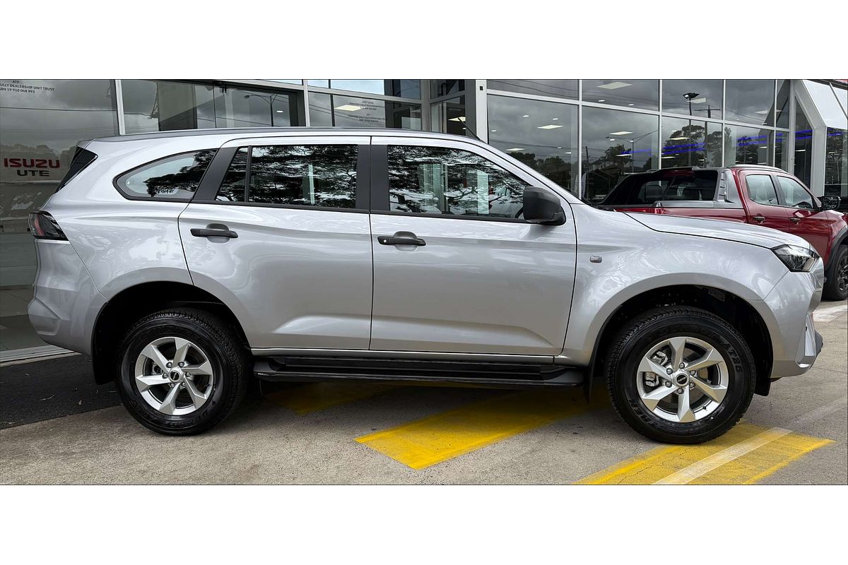2025 Isuzu MU-X LS-M