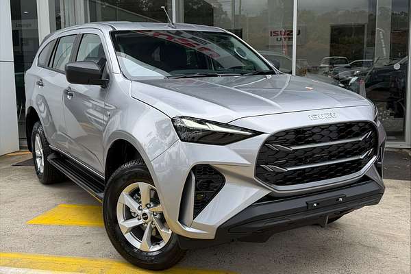 2025 Isuzu MU-X LS-M