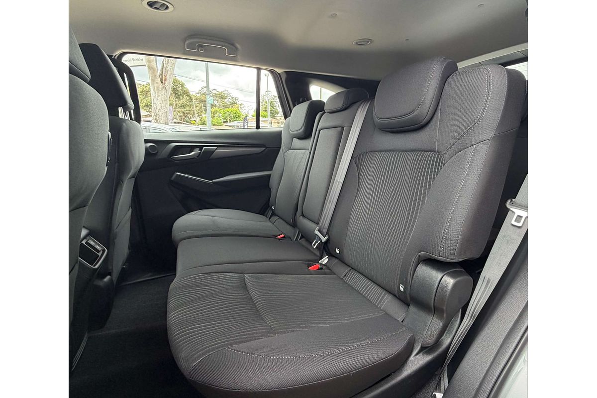 2025 Isuzu MU-X LS-M