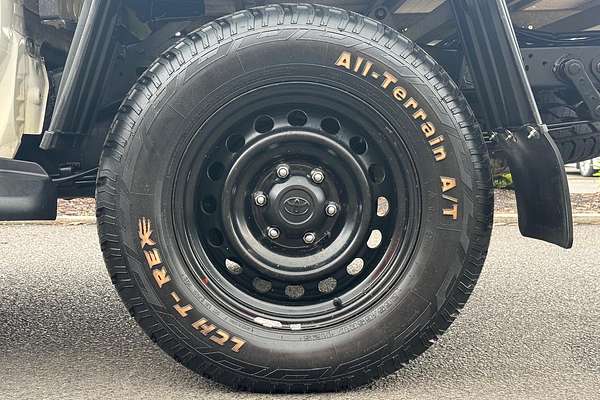 2018 Toyota Hilux SR GUN126R 4X4