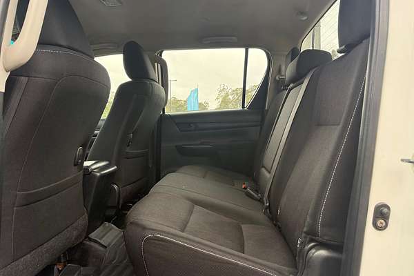 2018 Toyota Hilux SR GUN126R 4X4