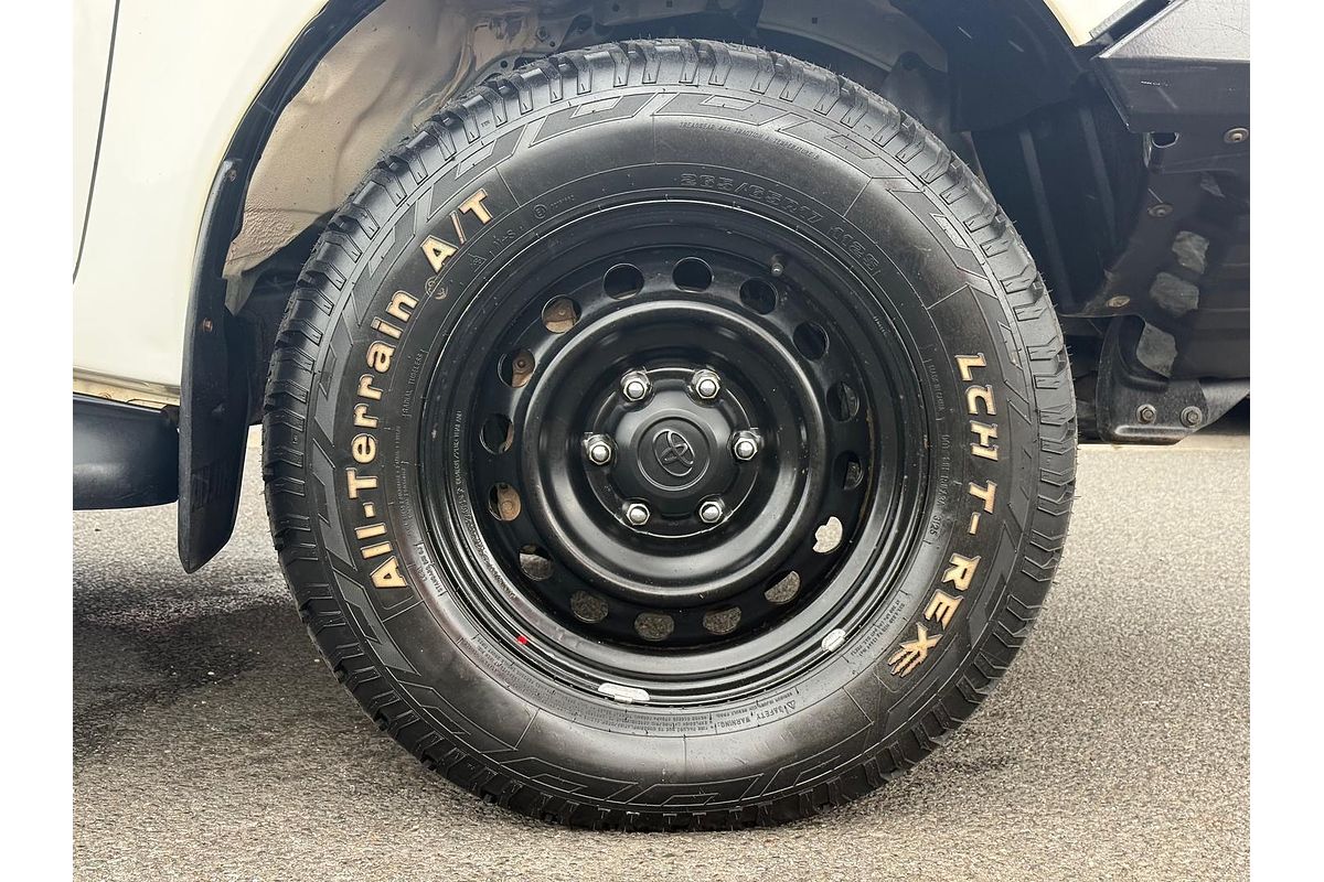 2018 Toyota Hilux SR GUN126R 4X4