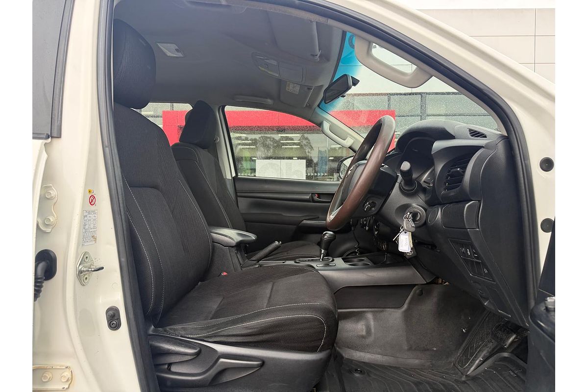 2018 Toyota Hilux SR GUN126R 4X4
