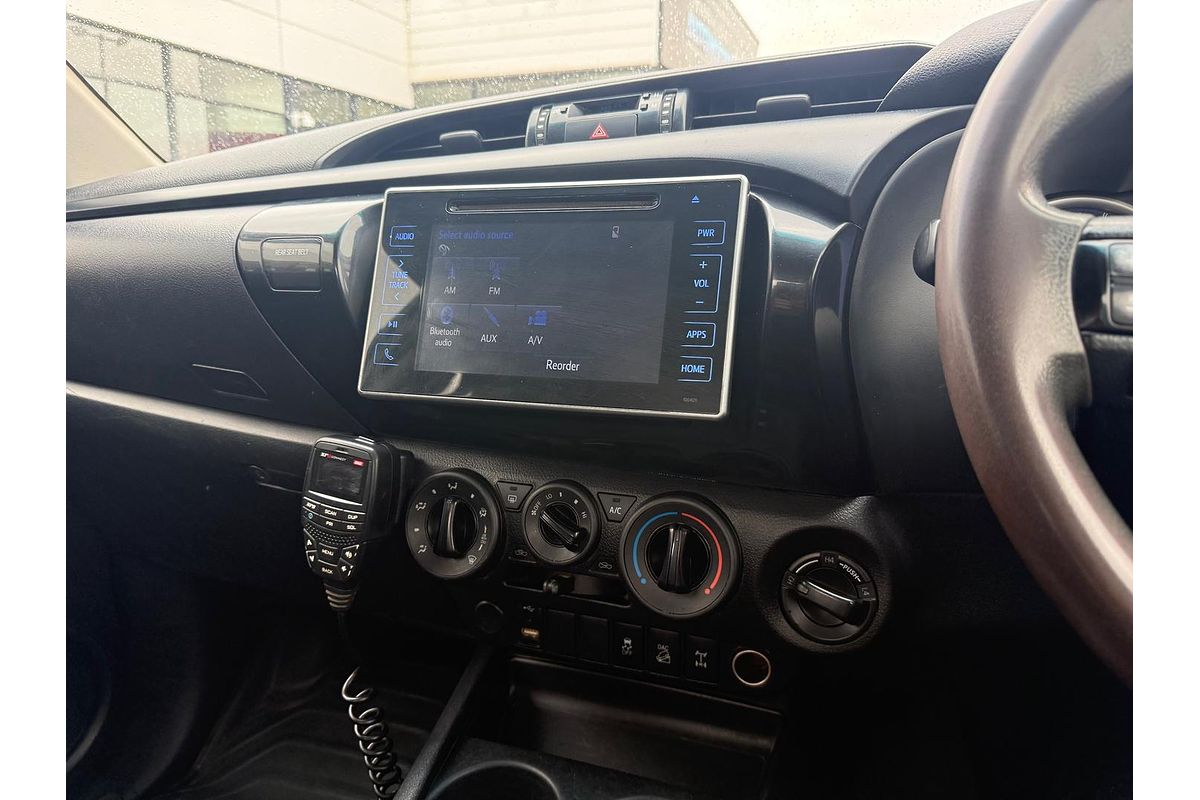 2018 Toyota Hilux SR GUN126R 4X4