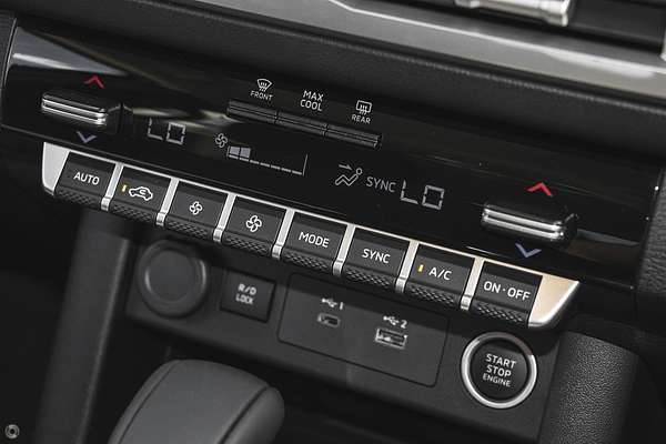 2025 Mitsubishi Triton GLS MV 4X4