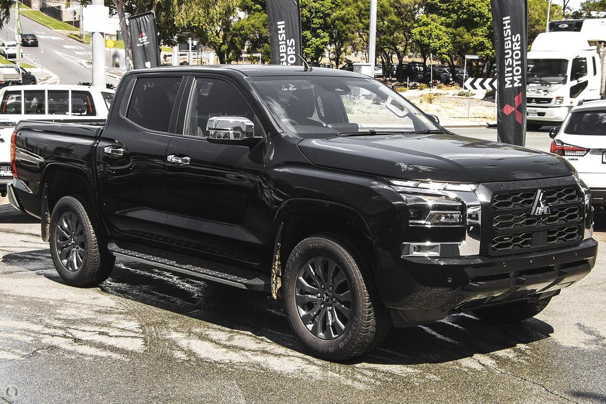 2025 Mitsubishi Triton GLS MV 4X4