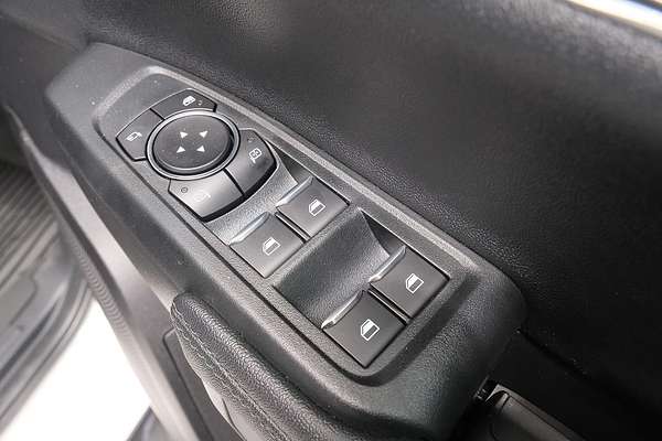 2025 Ford Everest Trend 2.0L