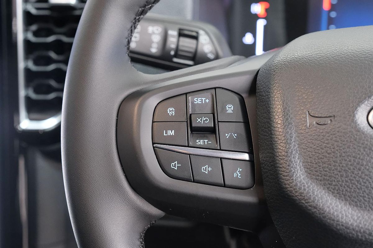 2025 Ford Everest Trend 2.0L