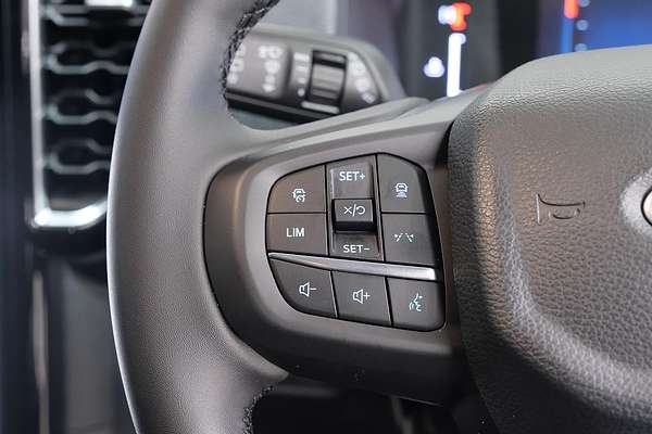 2025 Ford Everest Trend 2.0L