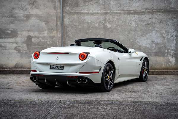 2015 Ferrari California T F149