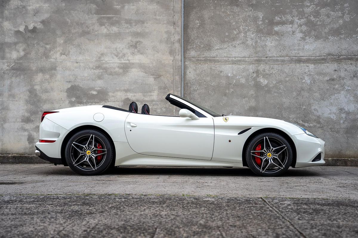2015 Ferrari California T F149
