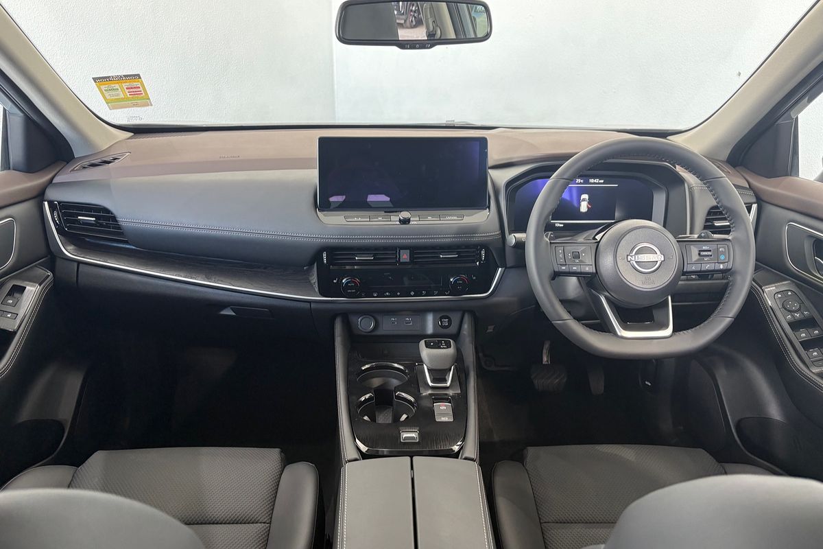 2025 Nissan X-TRAIL N-TREK T33