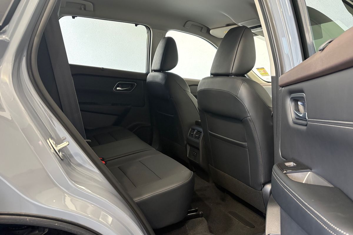 2025 Nissan X-TRAIL N-TREK T33