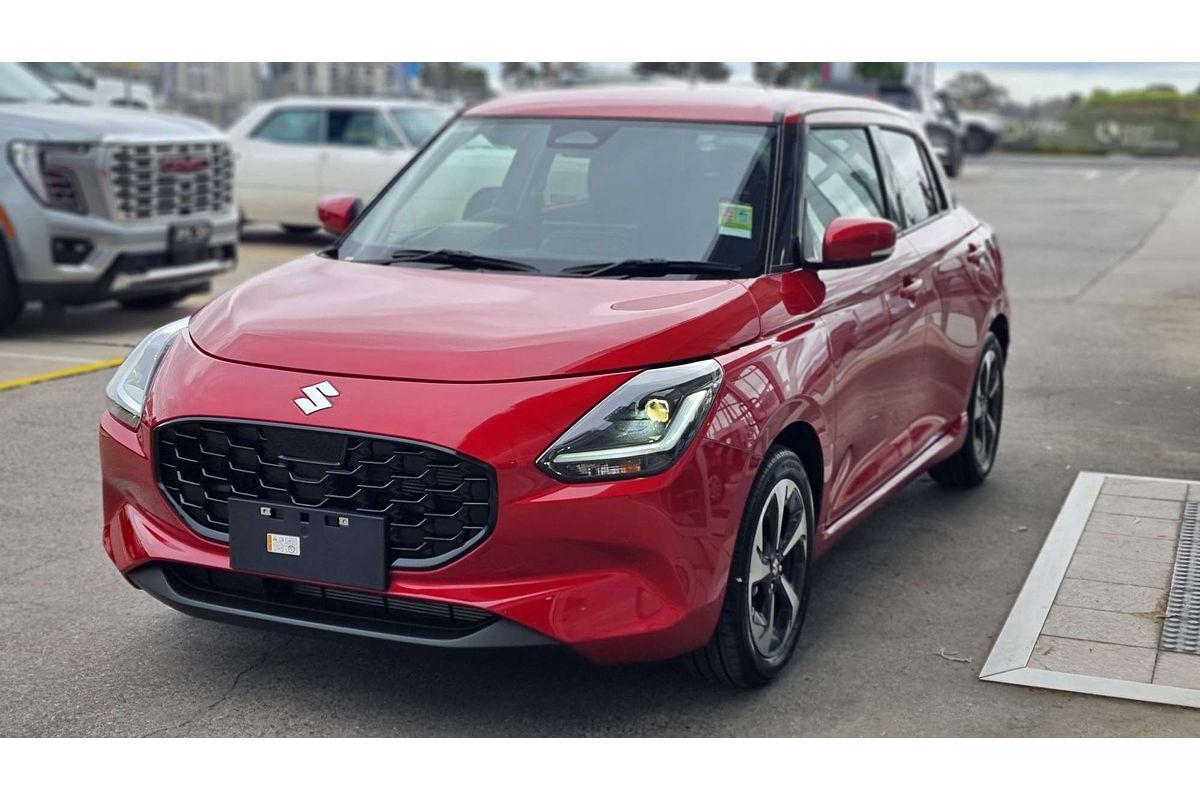 2025 Suzuki Swift Hybrid GLX UZ