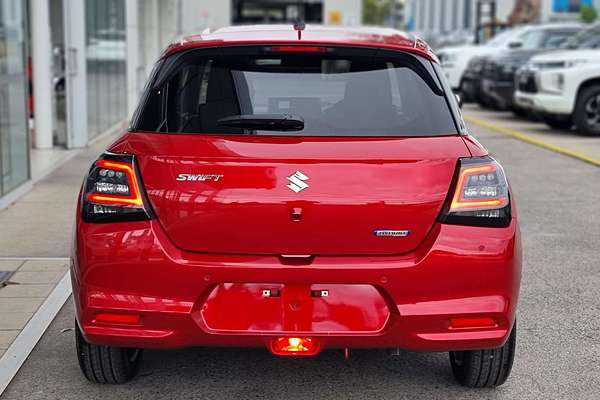 2025 Suzuki Swift Hybrid GLX UZ