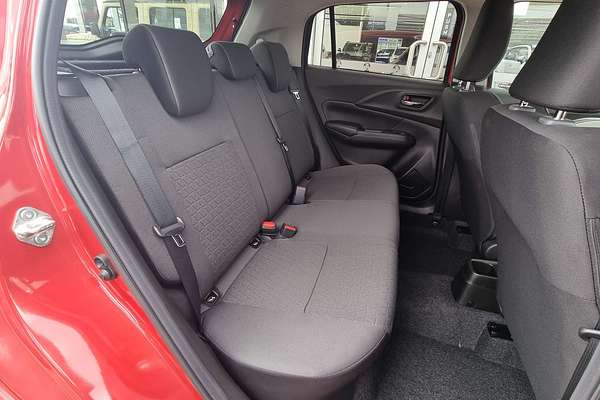 2025 Suzuki Swift Hybrid GLX UZ