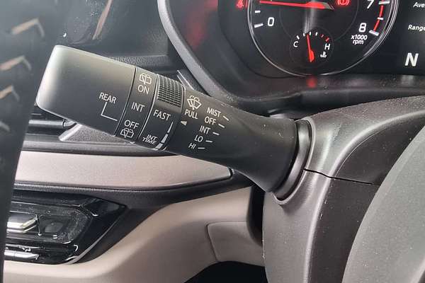 2025 Suzuki Swift Hybrid GLX UZ