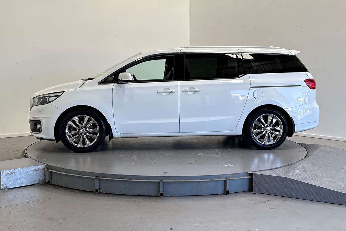 2015 Kia Carnival Platinum YP