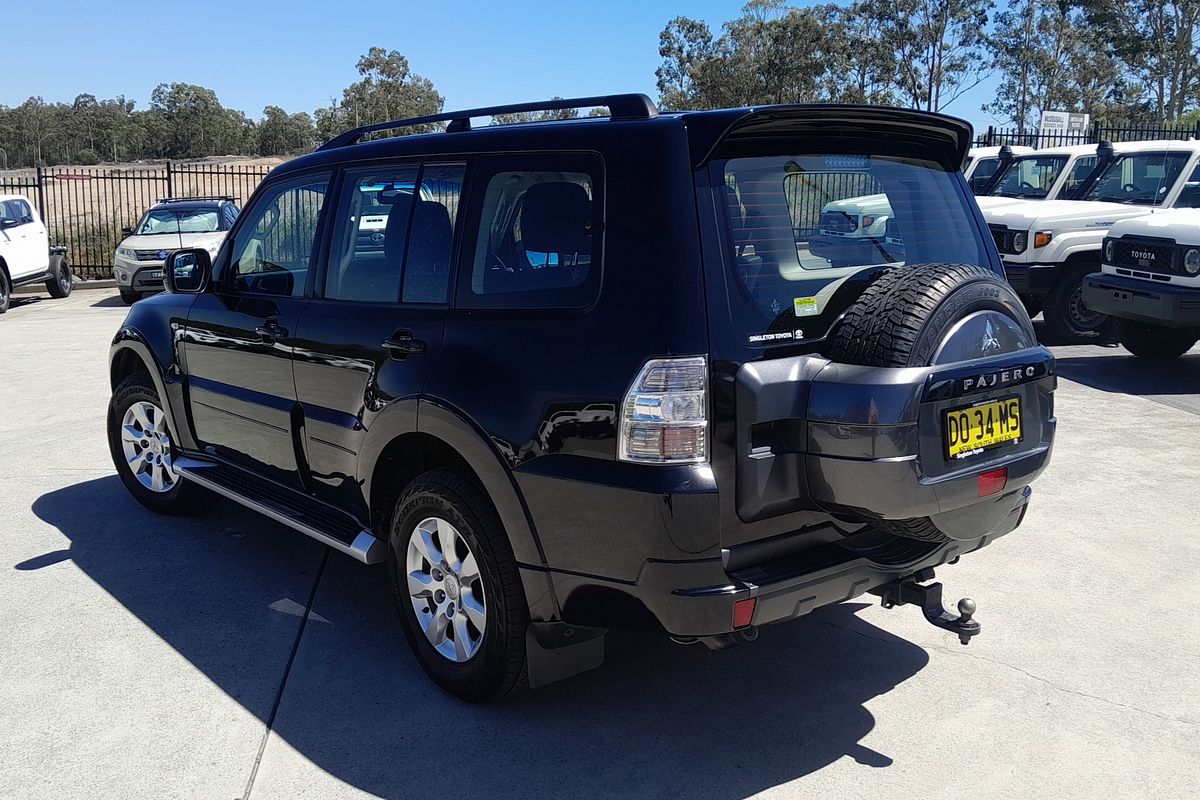 2012 Mitsubishi Pajero GLX-R NW