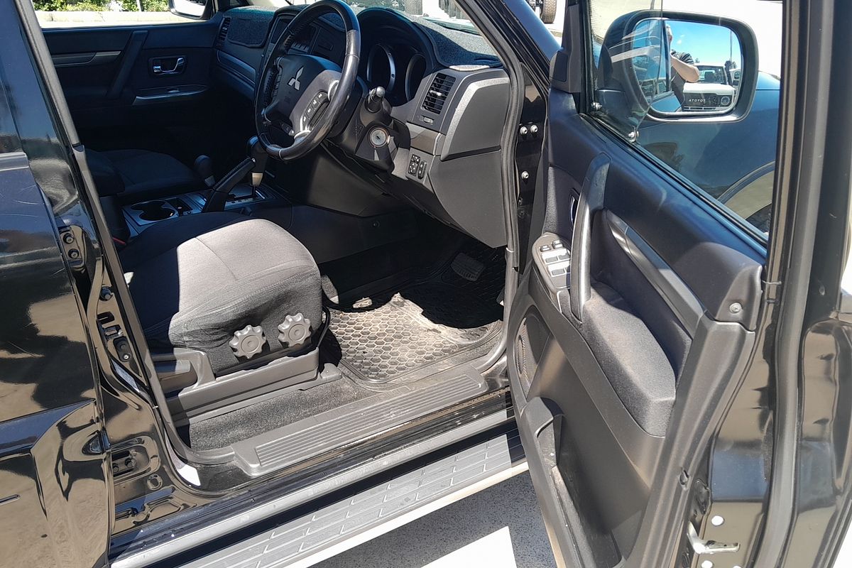 2012 Mitsubishi Pajero GLX-R NW