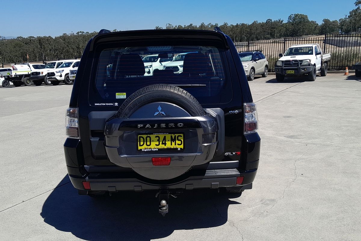 2012 Mitsubishi Pajero GLX-R NW