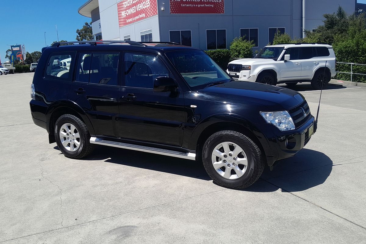 2012 Mitsubishi Pajero GLX-R NW