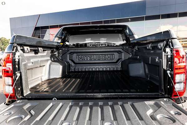 2025 Mitsubishi Triton GSR MV 4X4
