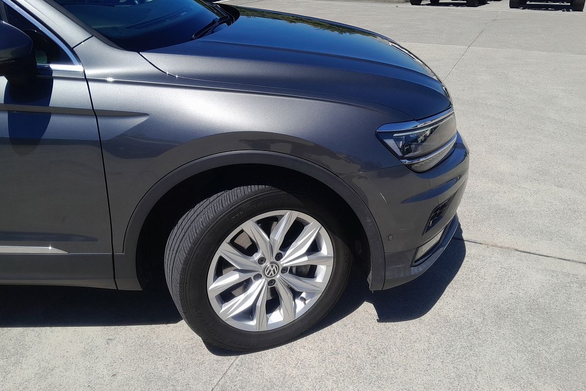 2017 Volkswagen Tiguan 140 TDI HIGHLINE 5NA