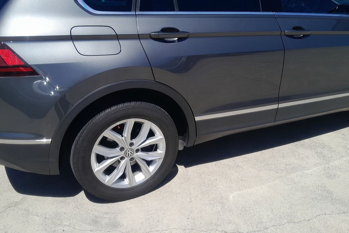 2017 Volkswagen Tiguan 140 TDI HIGHLINE 5NA