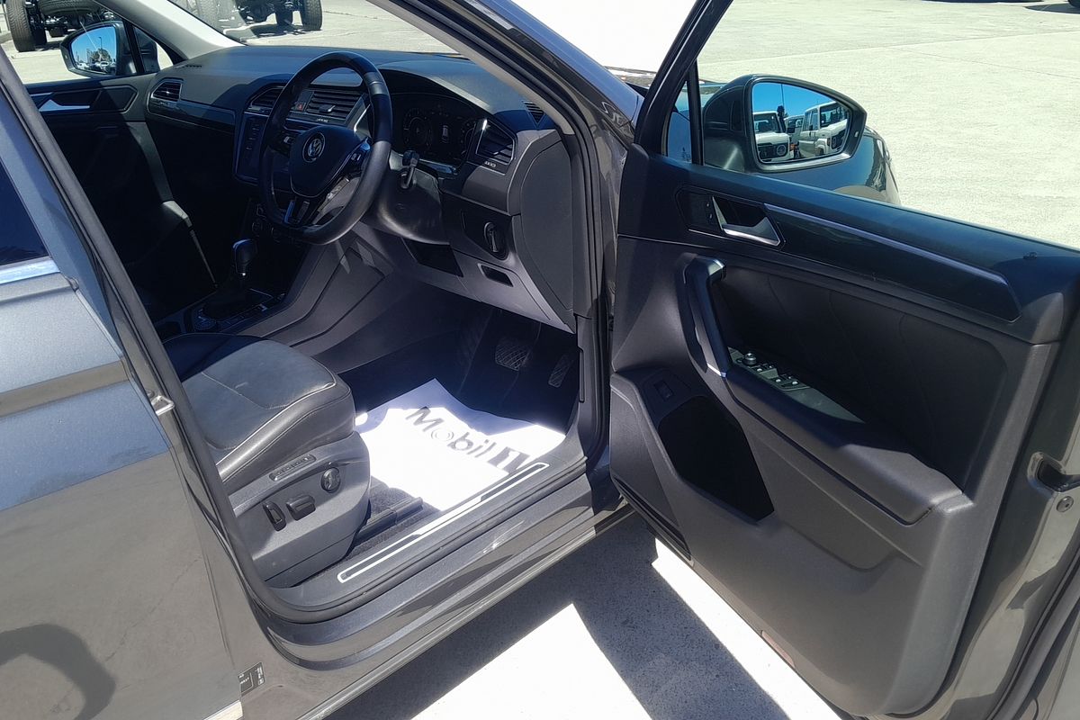 2017 Volkswagen Tiguan 140 TDI HIGHLINE 5NA