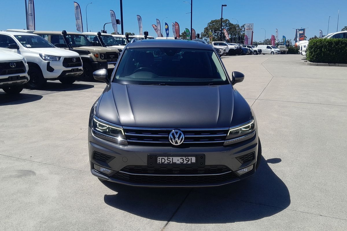 2017 Volkswagen Tiguan 140 TDI HIGHLINE 5NA