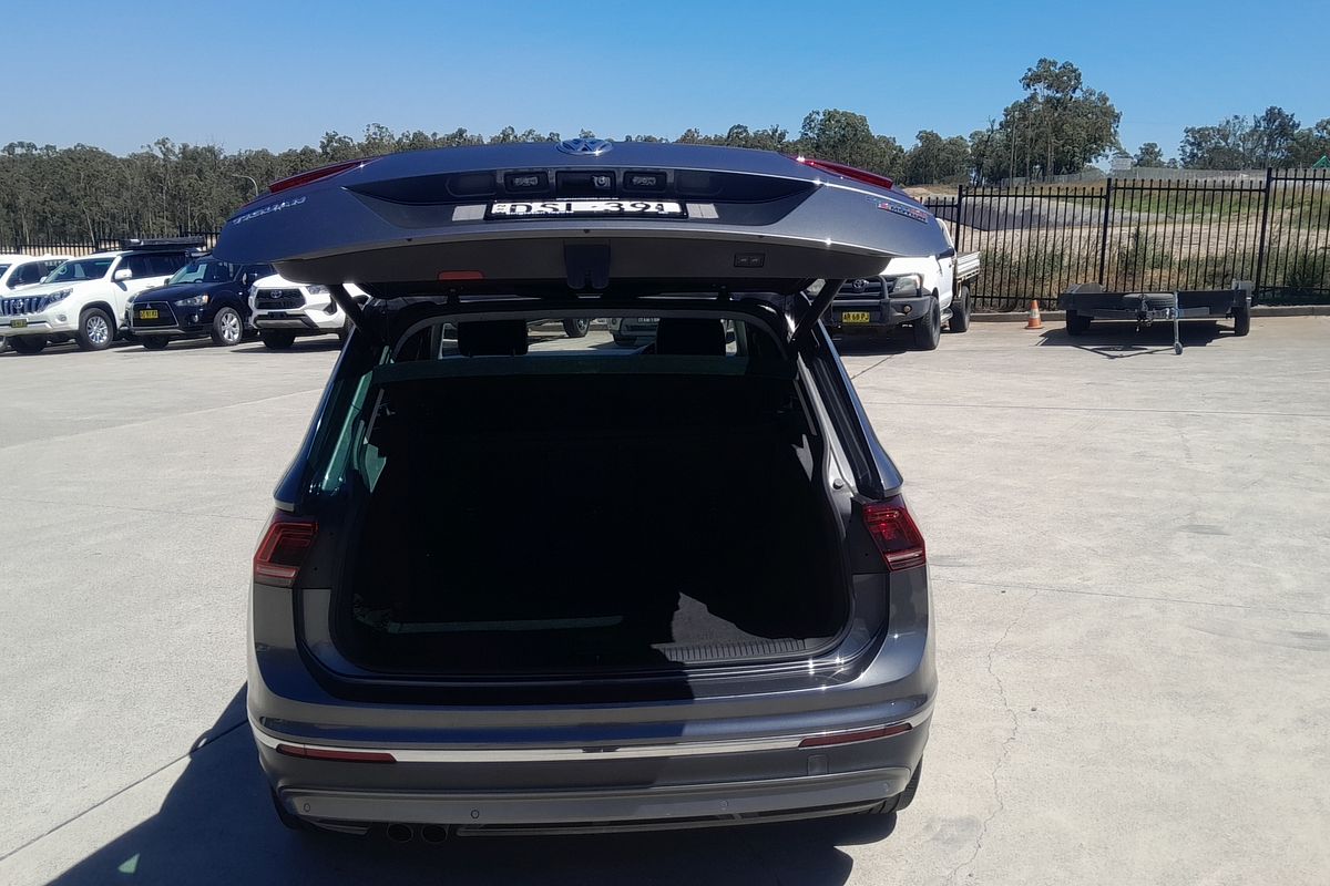 2017 Volkswagen Tiguan 140 TDI HIGHLINE 5NA