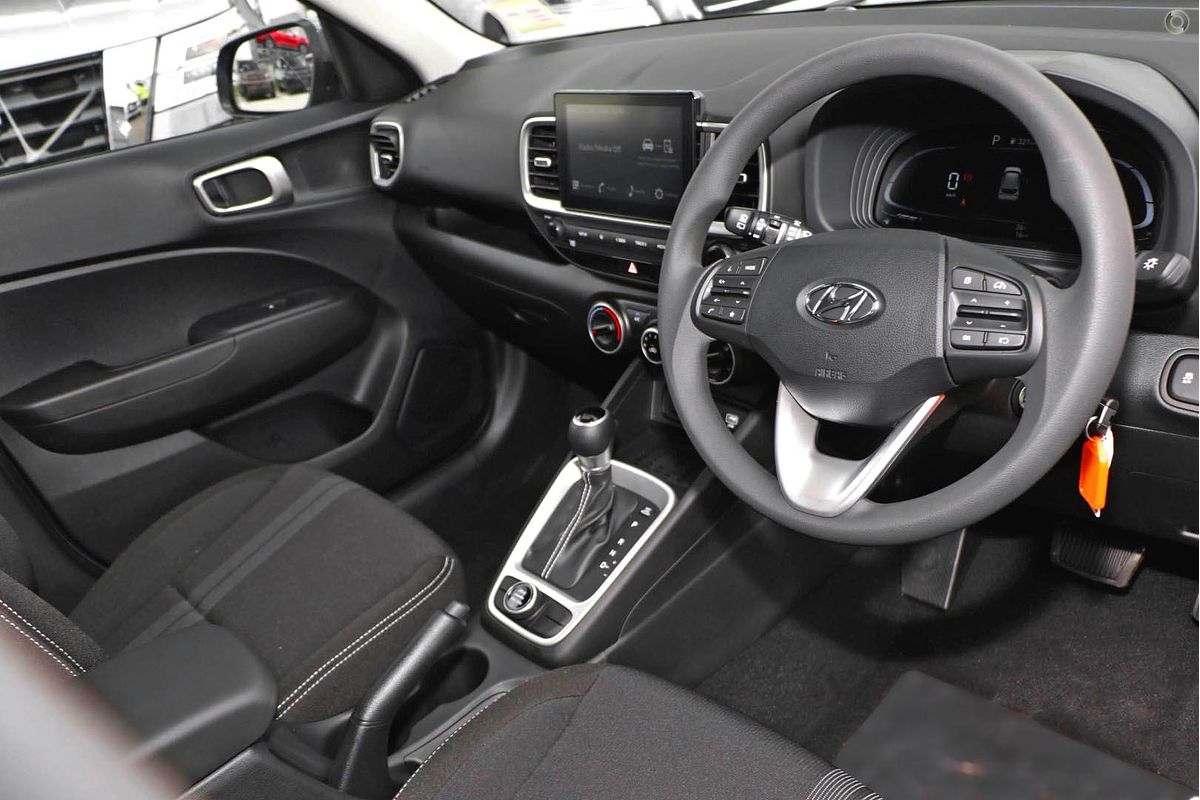 2025 Hyundai Venue QX.V5