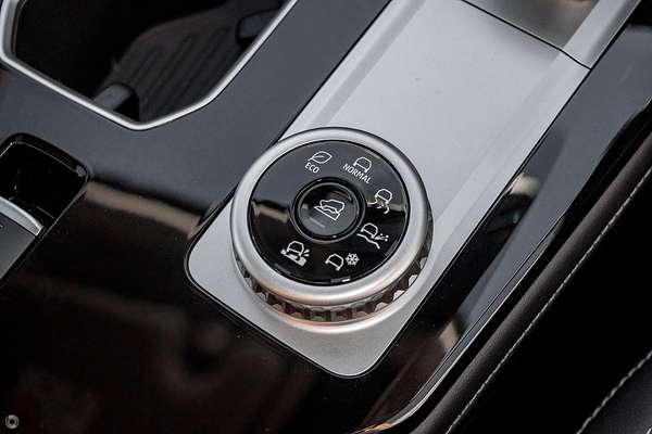 2025 Mitsubishi Outlander Exceed ZM