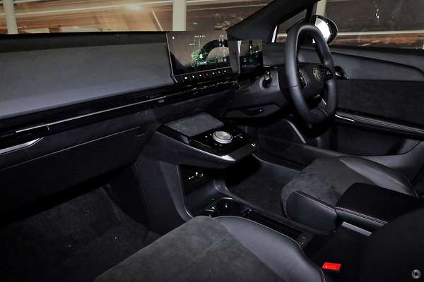 2024 MG MG4 XPOWER MEH32