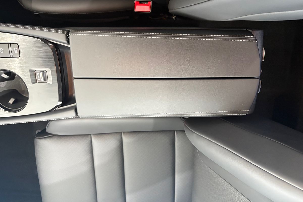 2025 Nissan X-TRAIL ST-L T33