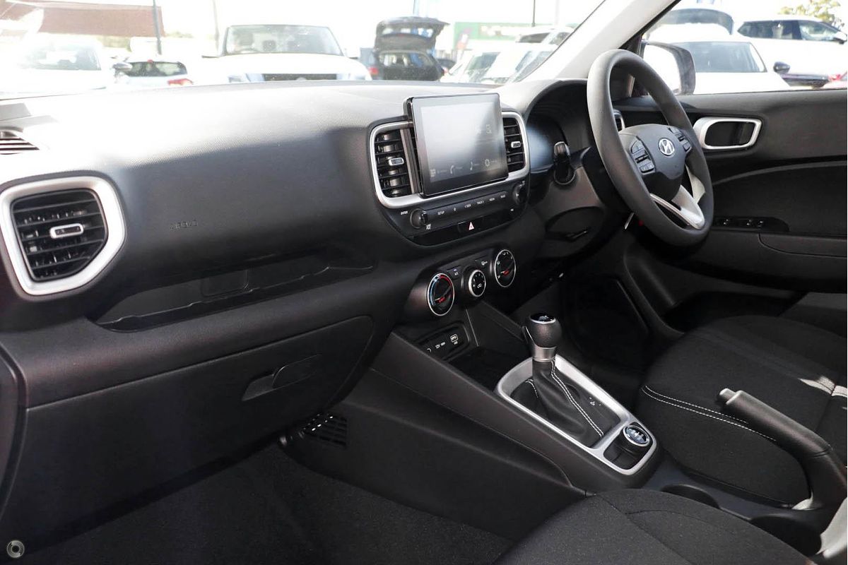 2025 Hyundai Venue QX.V5