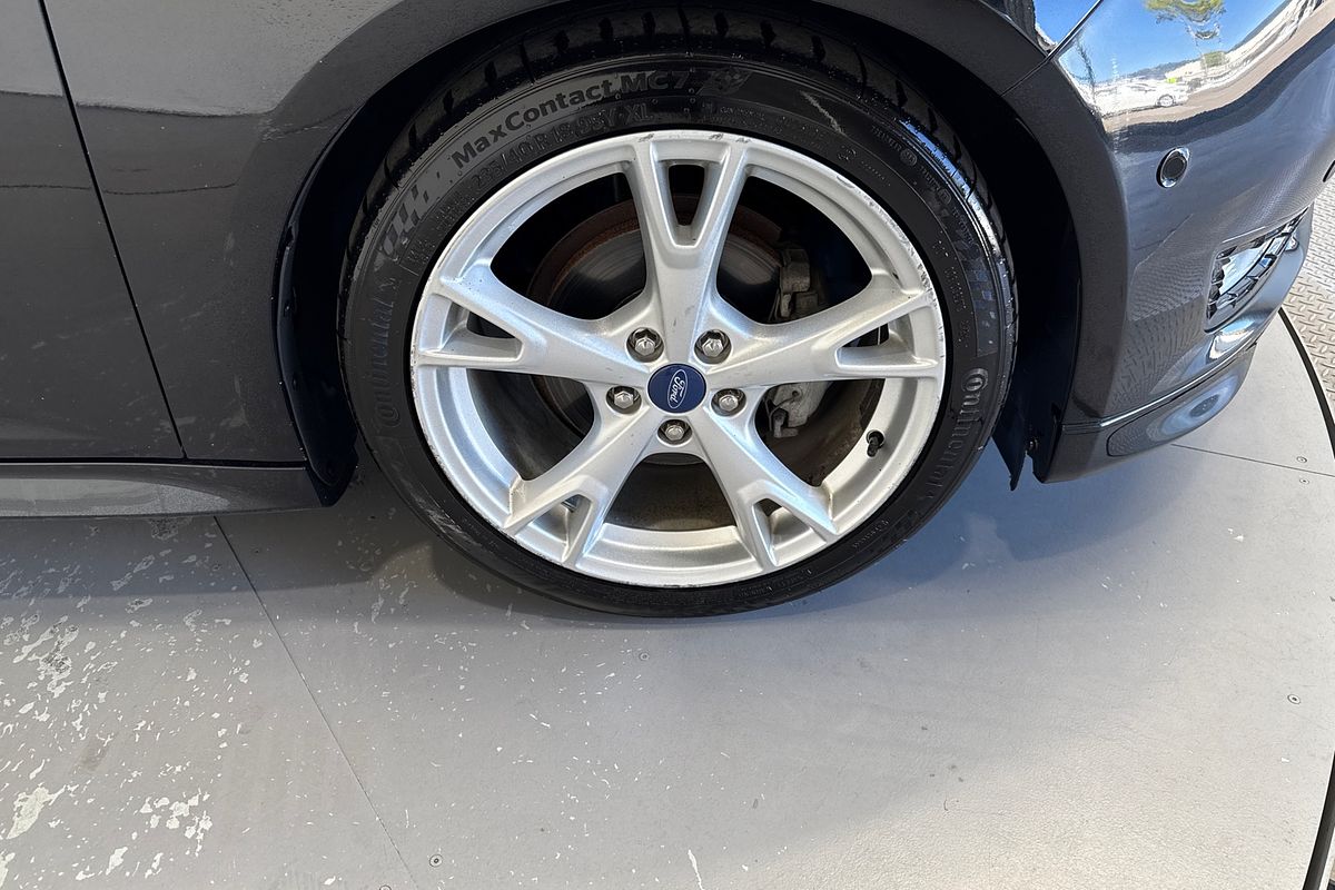 2016 Ford Focus TITANIUM LZ