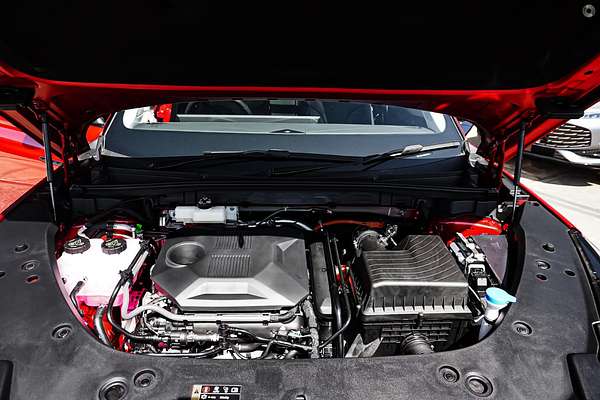 2025 MG HS Super Hybrid Essence AS33P