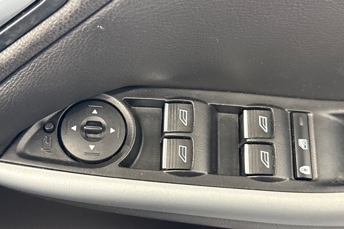 2016 Ford Focus TITANIUM LZ