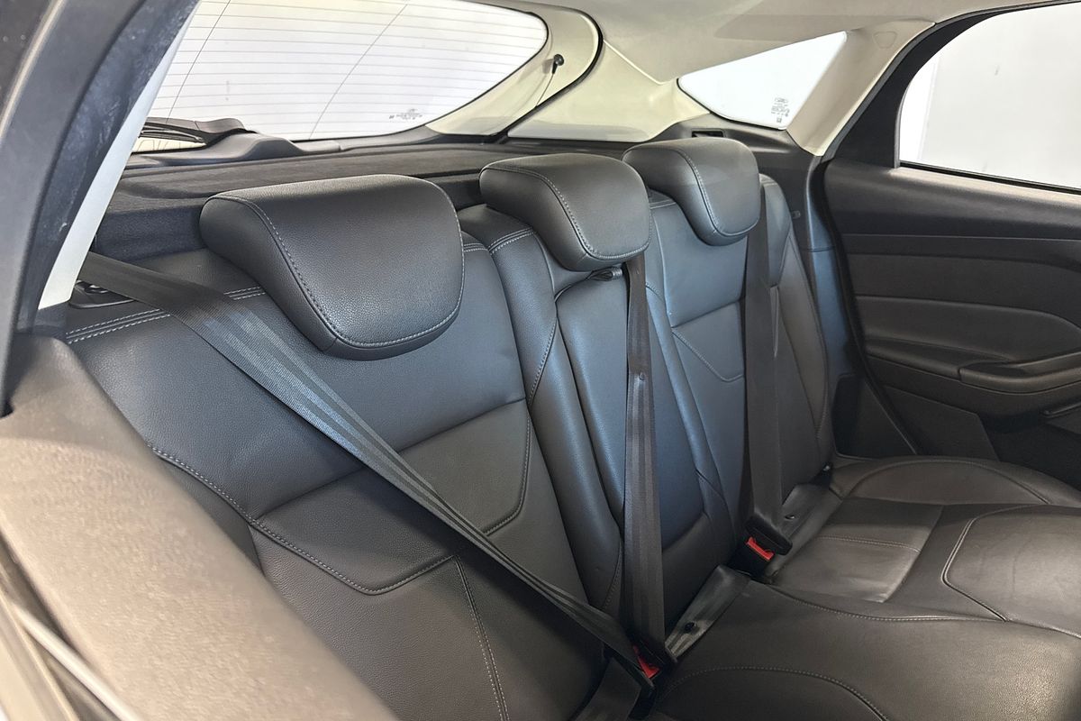 2016 Ford Focus TITANIUM LZ