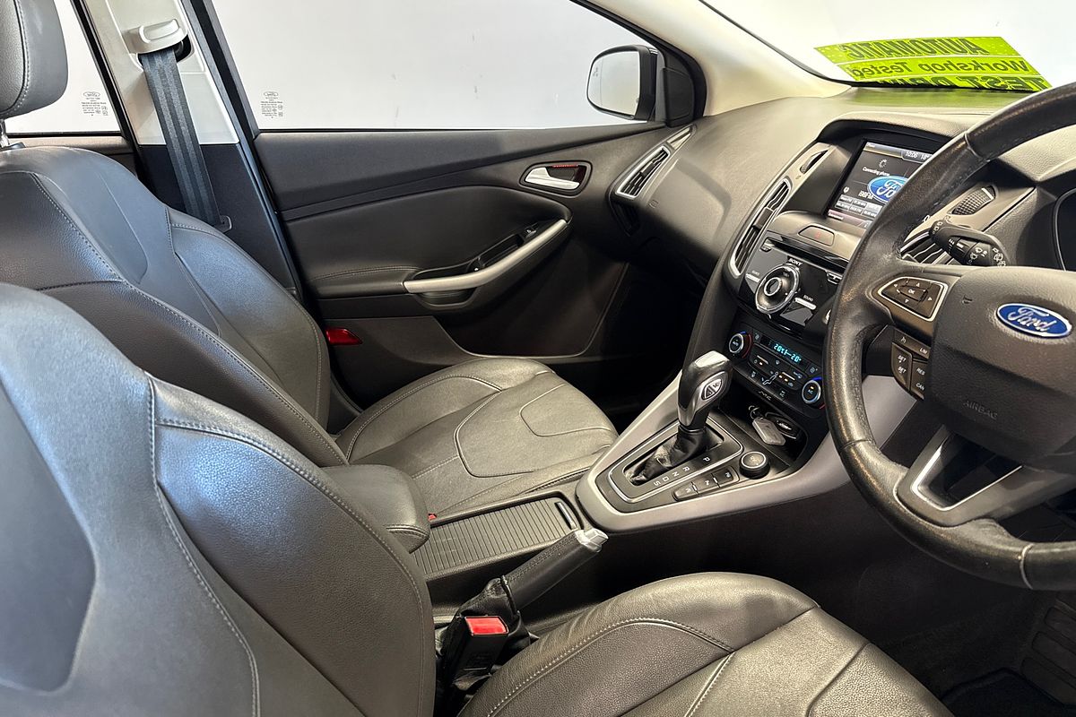 2016 Ford Focus TITANIUM LZ