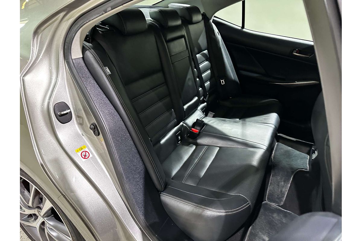 2018 Lexus IS IS300 Luxury ASE30R