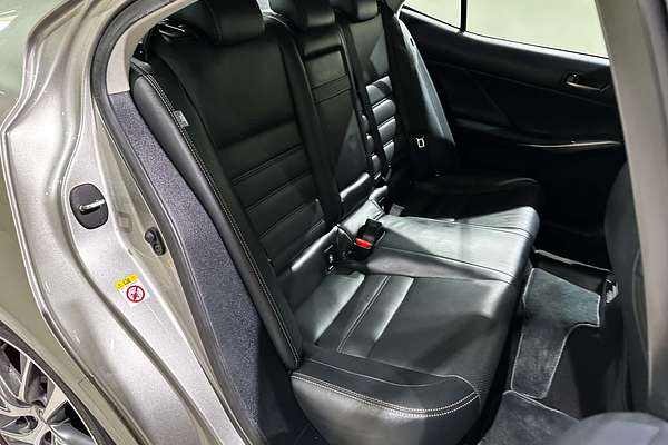 2018 Lexus IS IS300 Luxury ASE30R