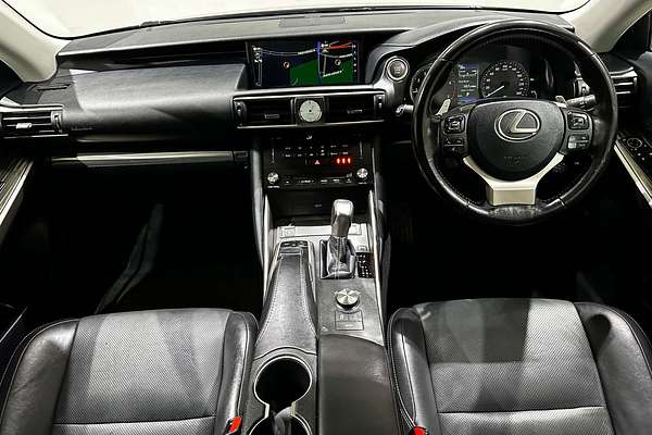 2018 Lexus IS IS300 Luxury ASE30R