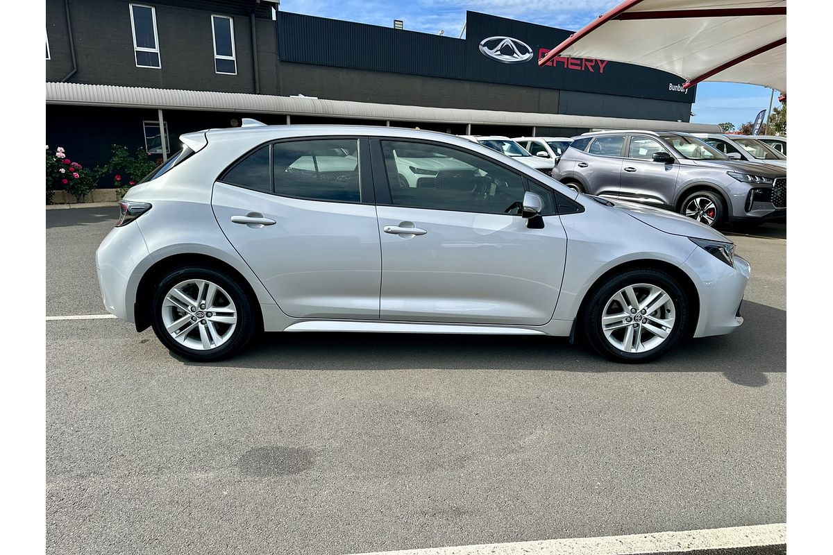 2022 Toyota Corolla Ascent Sport MZEA12R